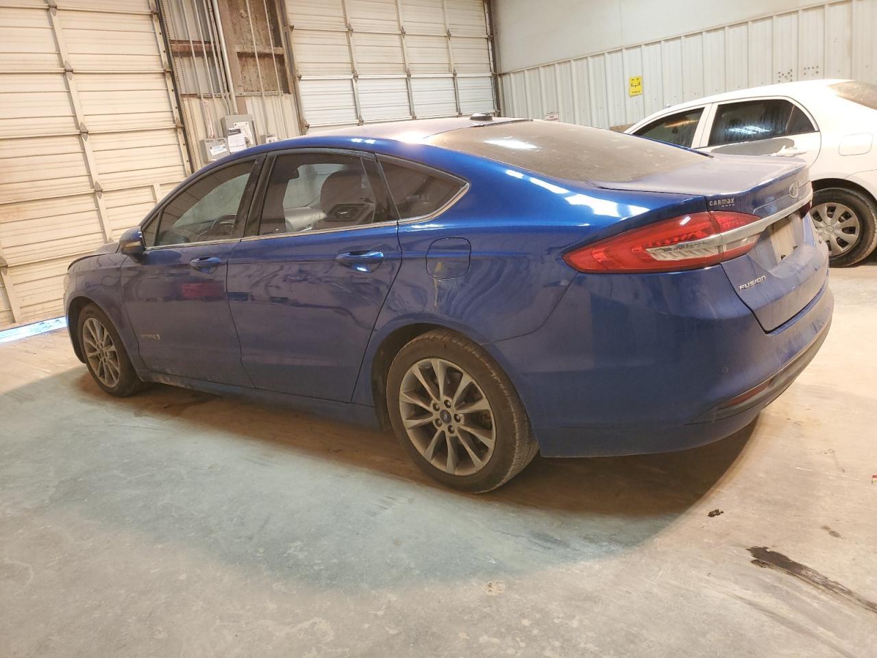 2017 FORD FUSION SE - Image 2