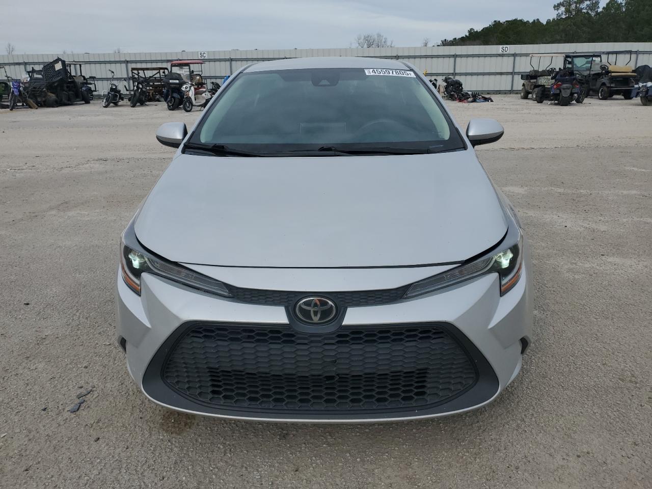 2021 TOYOTA COROLLA LE - Фото 5