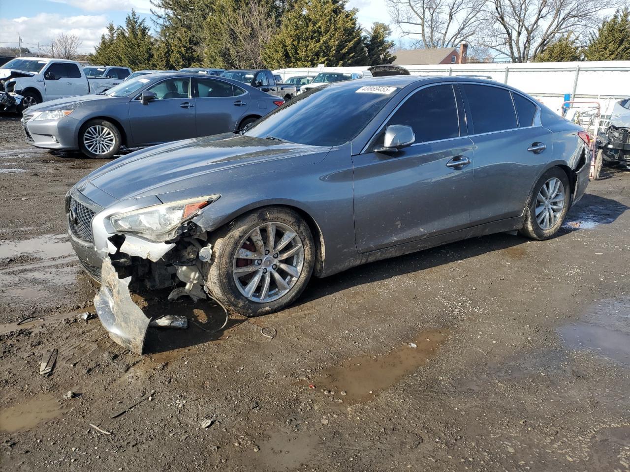 2016 INFINITI Q50 PREMIU