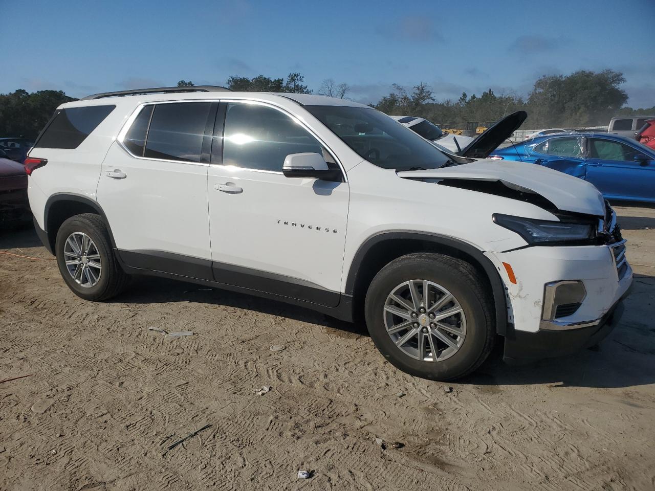 2023 CHEVROLET TRAVERSE L - Фото 4