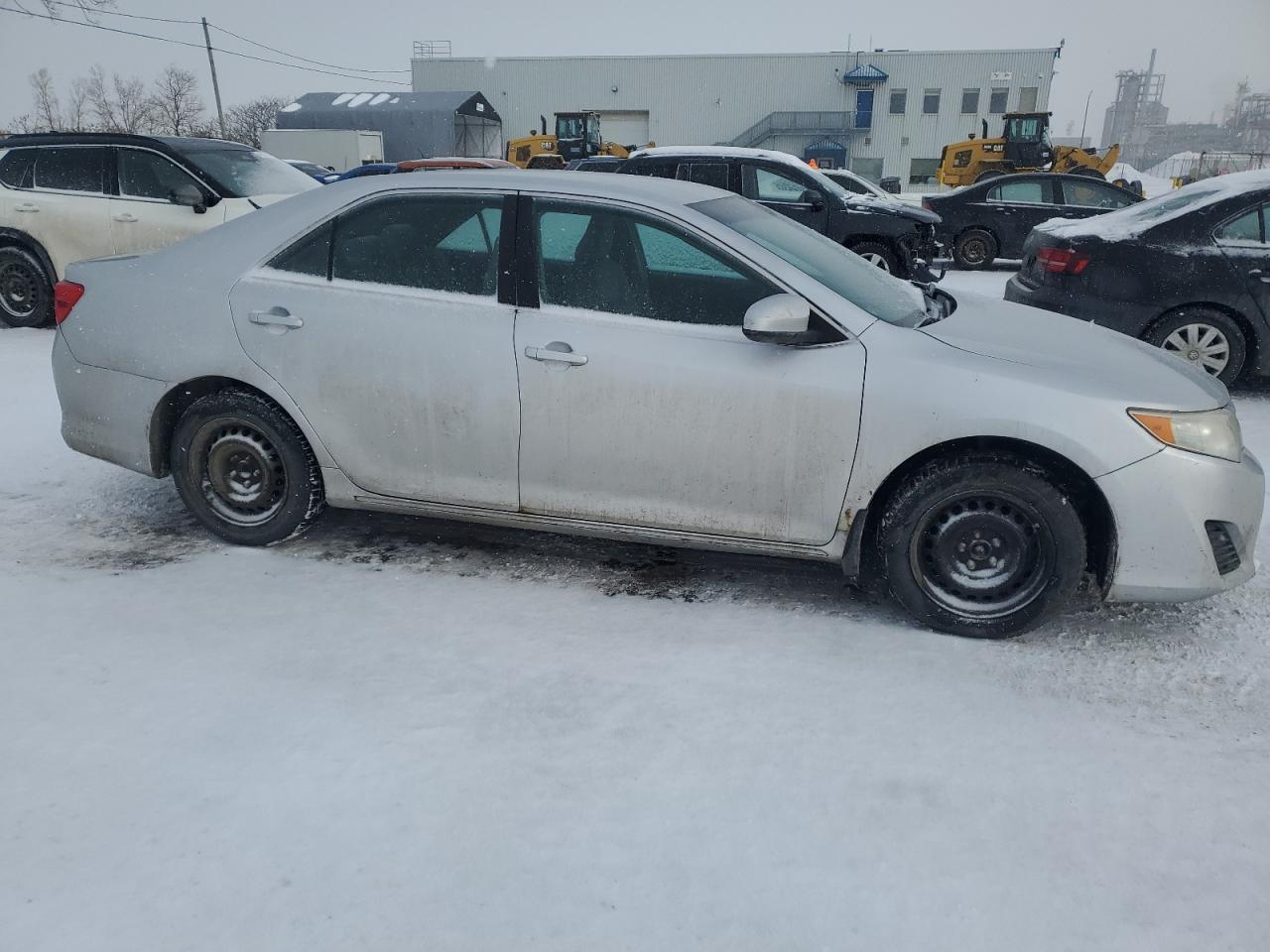 2013 TOYOTA CAMRY L - Image 4