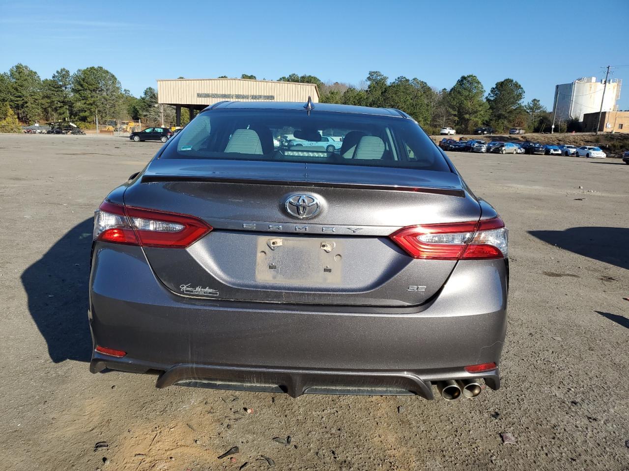 2018 TOYOTA CAMRY L - Фото 6
