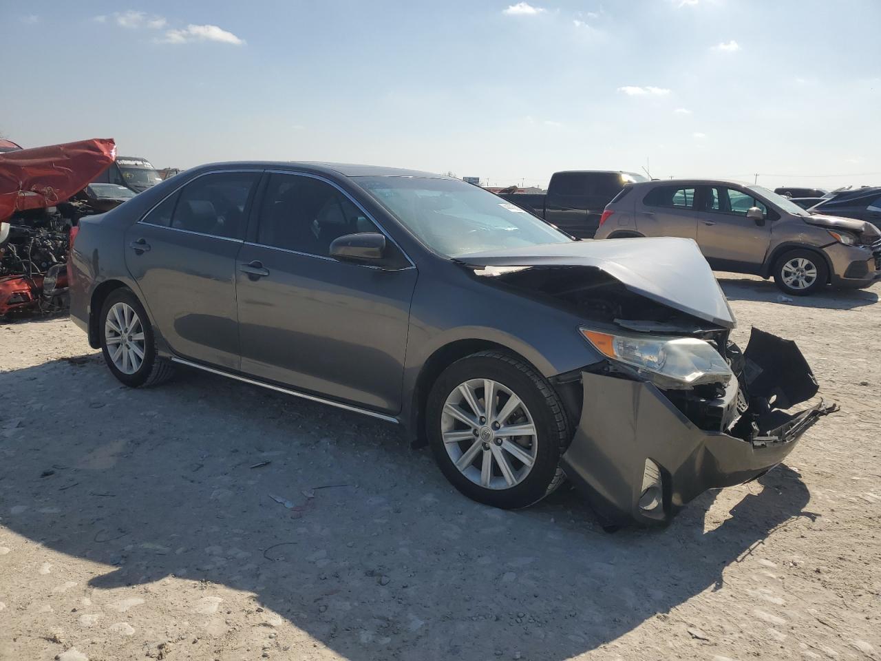 2014 TOYOTA CAMRY L - Фото 4