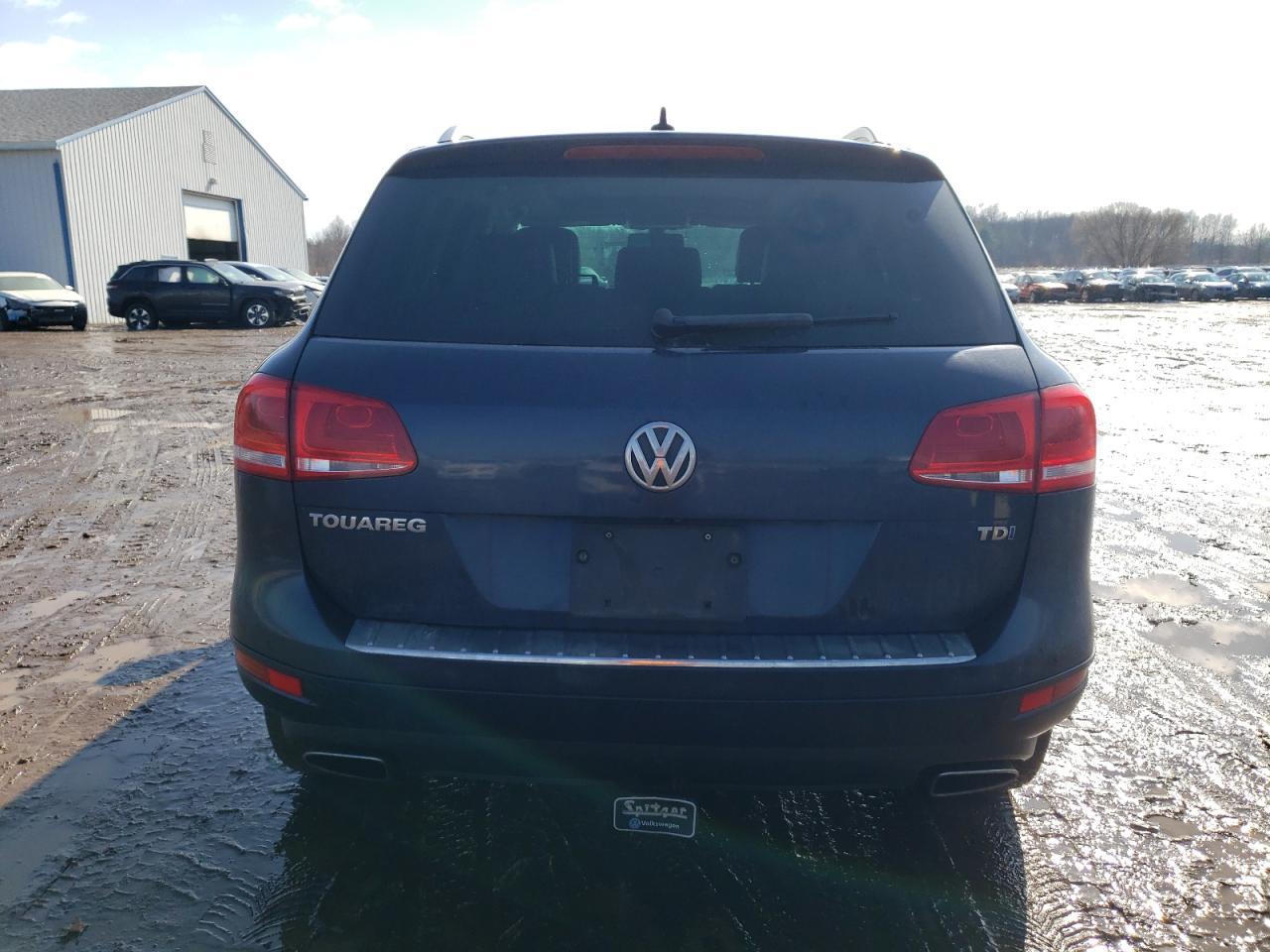 2013 VOLKSWAGEN TOUAREG V6 - Фото 6