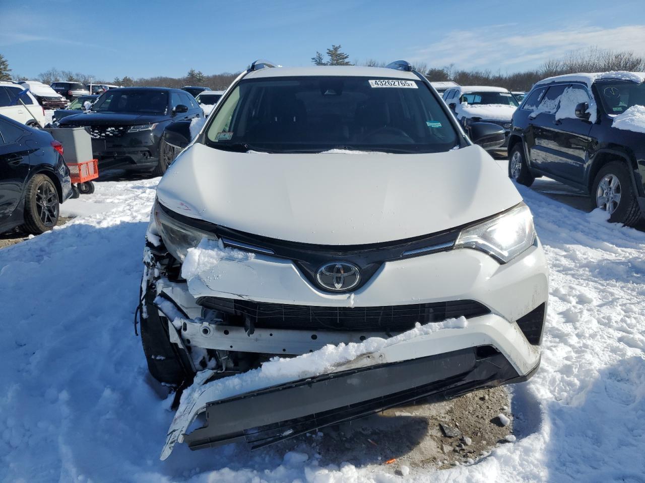 2018 TOYOTA RAV4 LE - Image 5