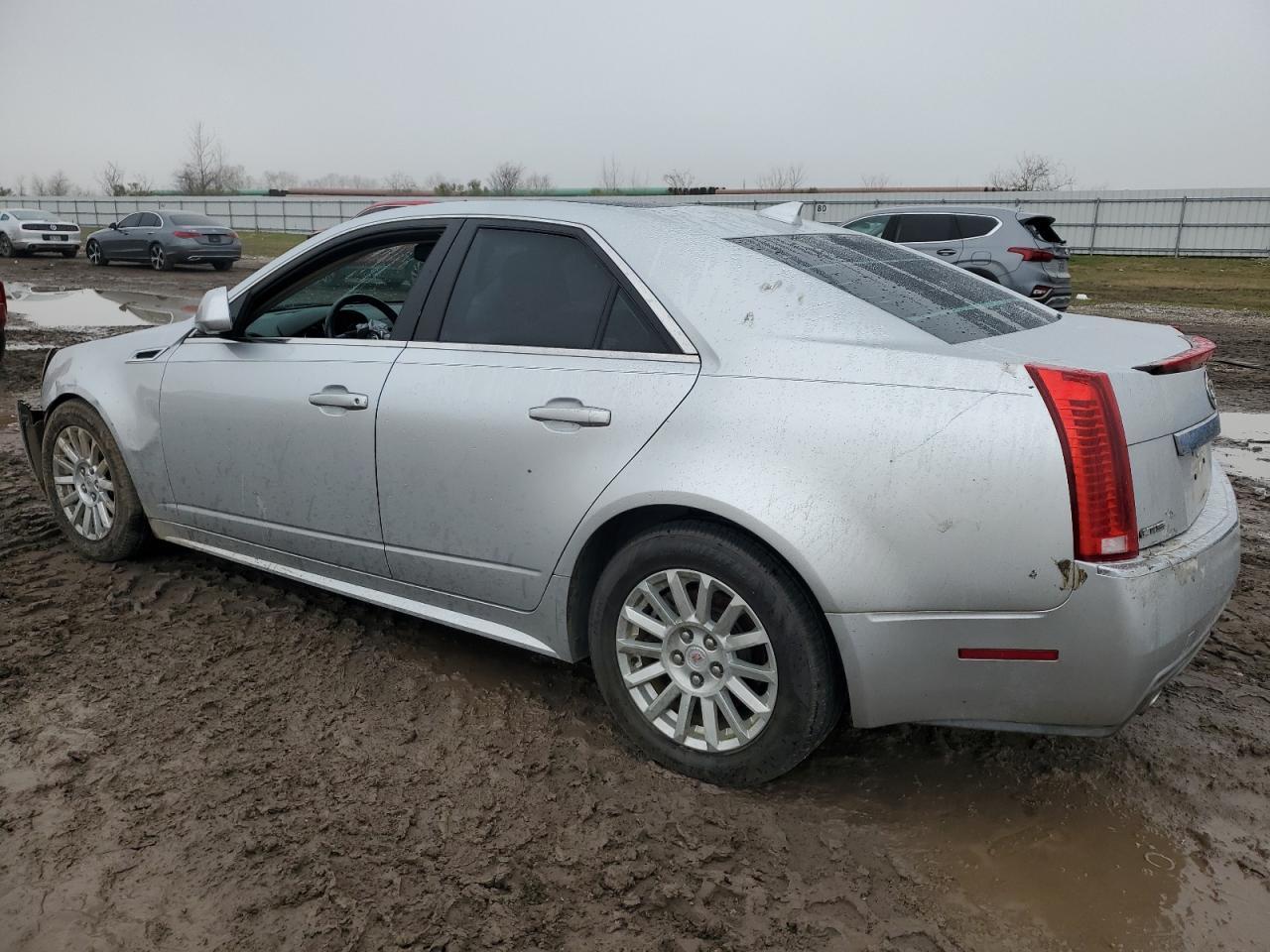 2011 CADILLAC CTS - Image 2