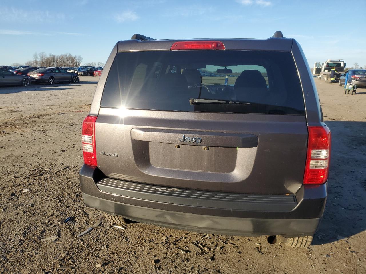 2015 JEEP PATRIOT SP - Фото 6