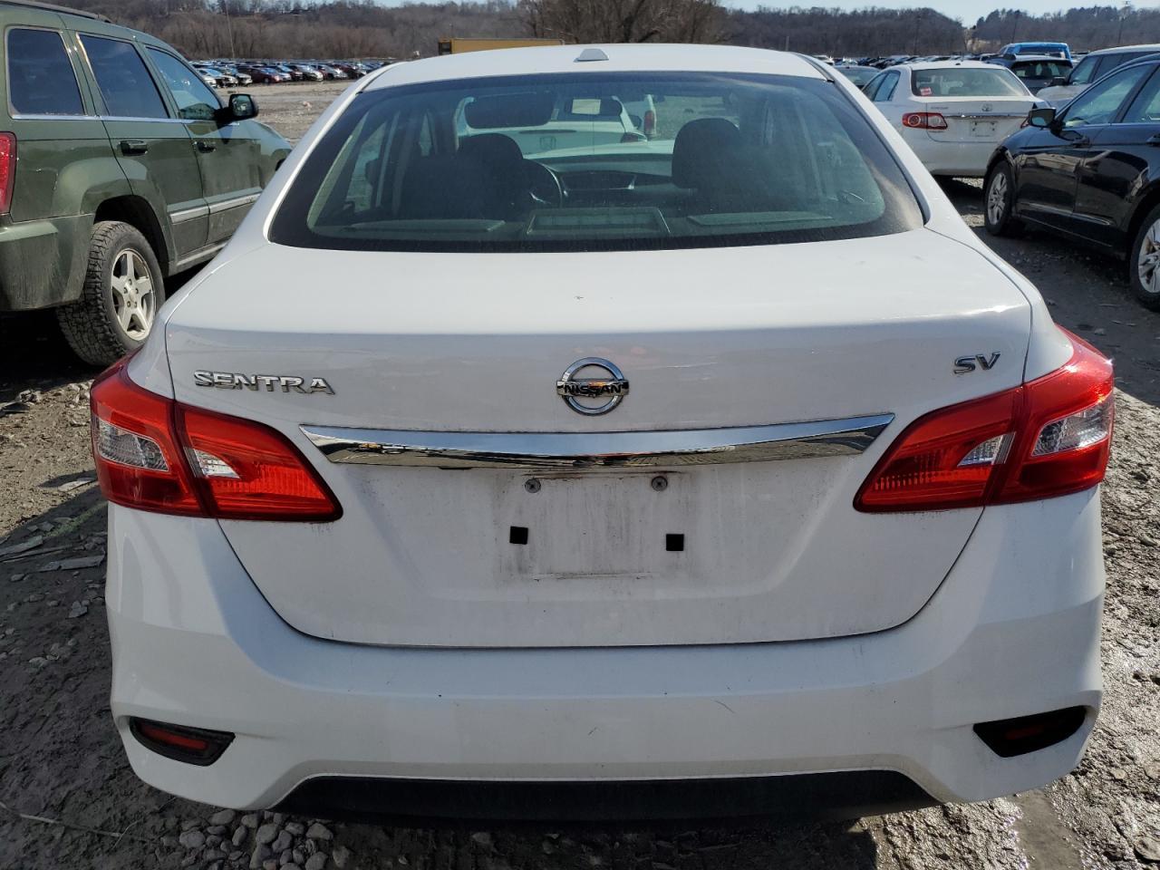 2017 NISSAN SENTRA S - Фото 6