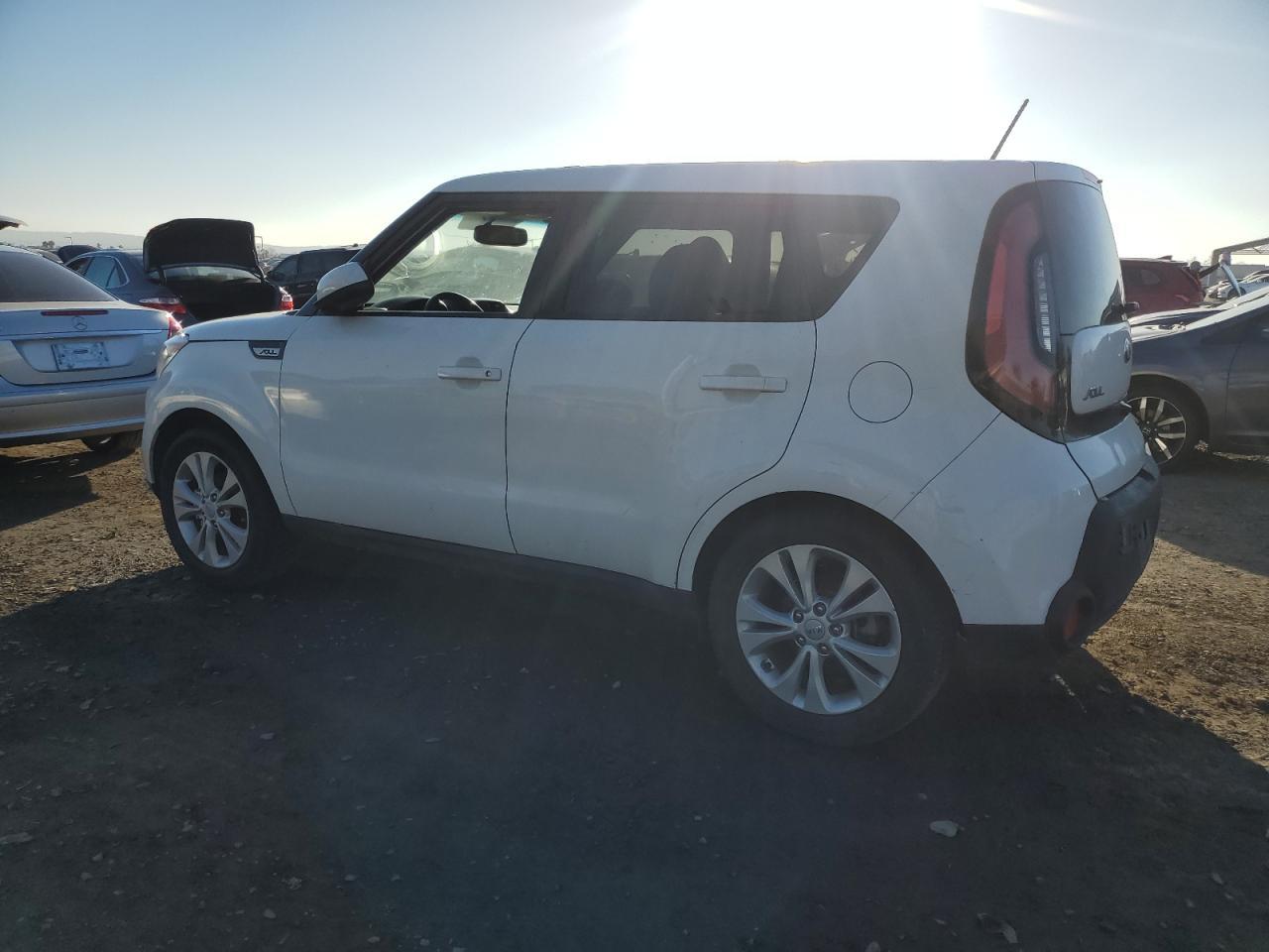 2016 KIA SOUL + - Фото 2