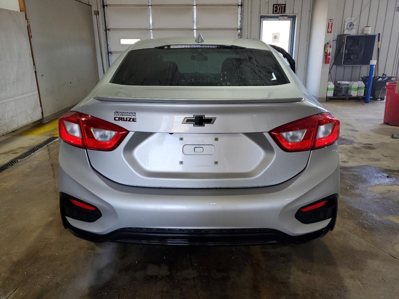2017 CHEVROLET CRUZE LT - Фото 6
