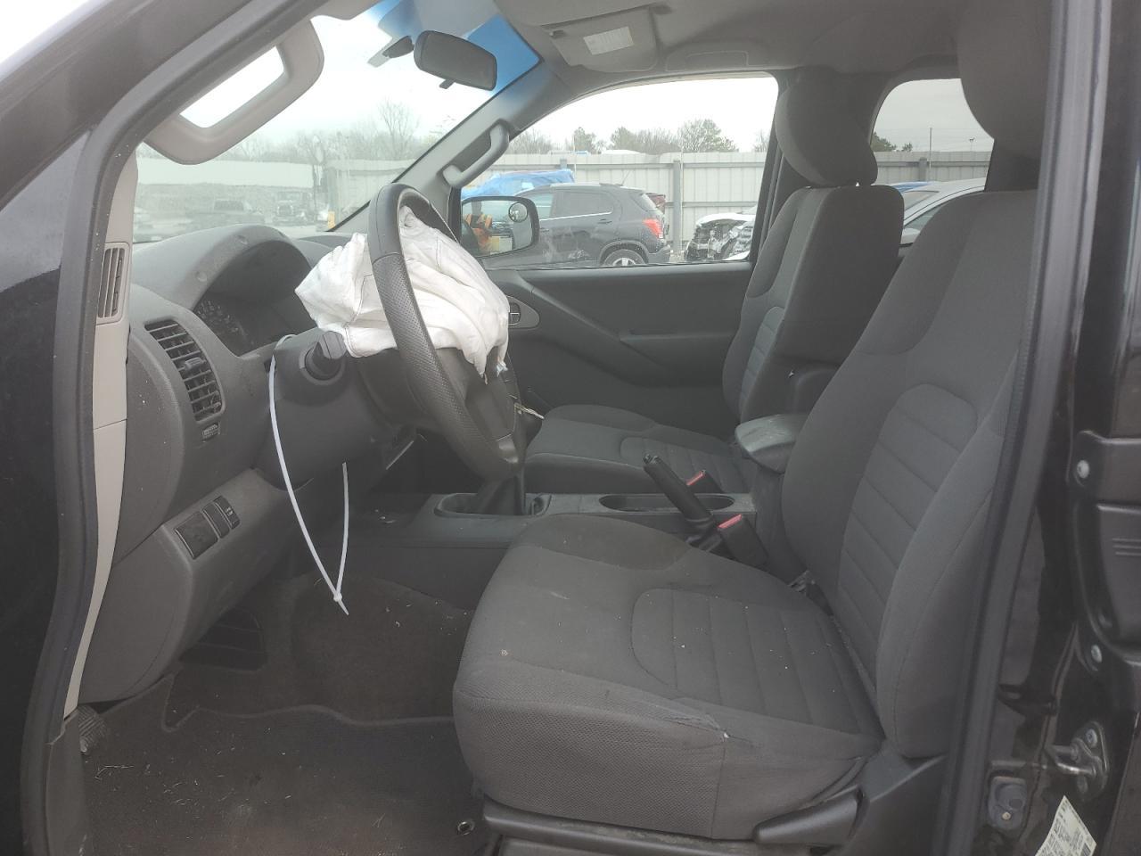 2012 NISSAN FRONTIER S - Фото 7