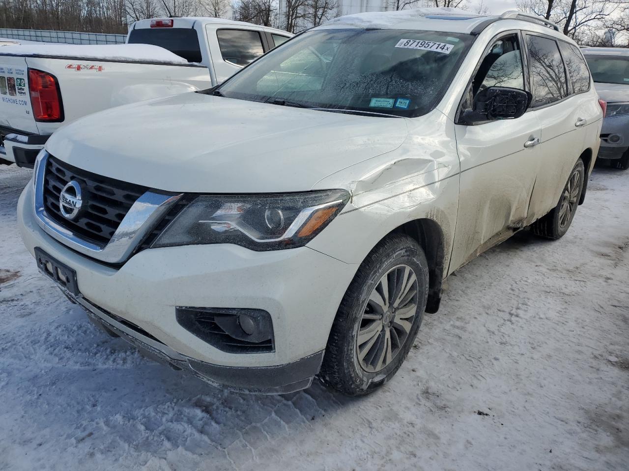 2017 NISSAN PATHFINDER