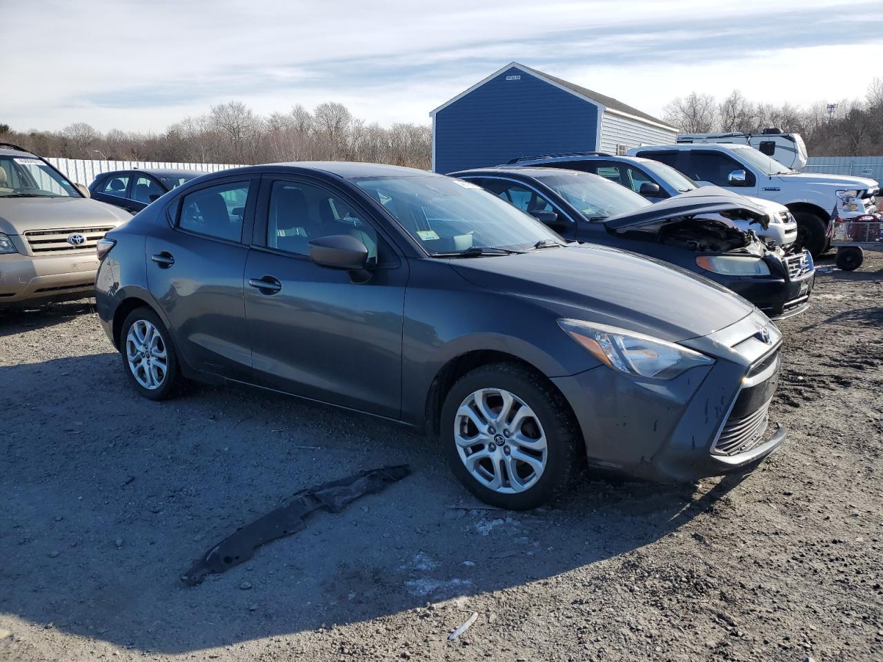 2017 TOYOTA YARIS IA - Фото 4