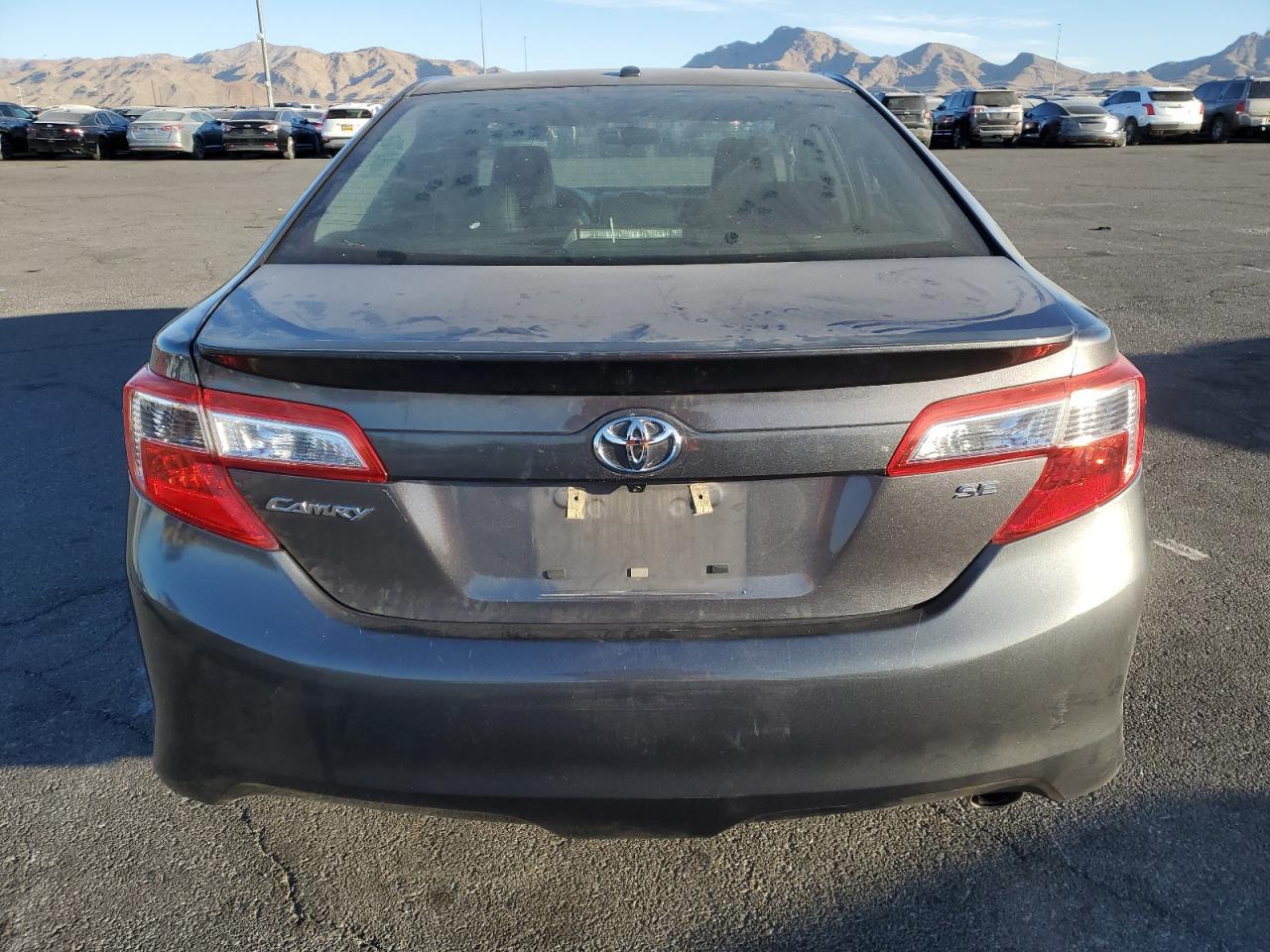 2014 TOYOTA CAMRY L - Фото 6