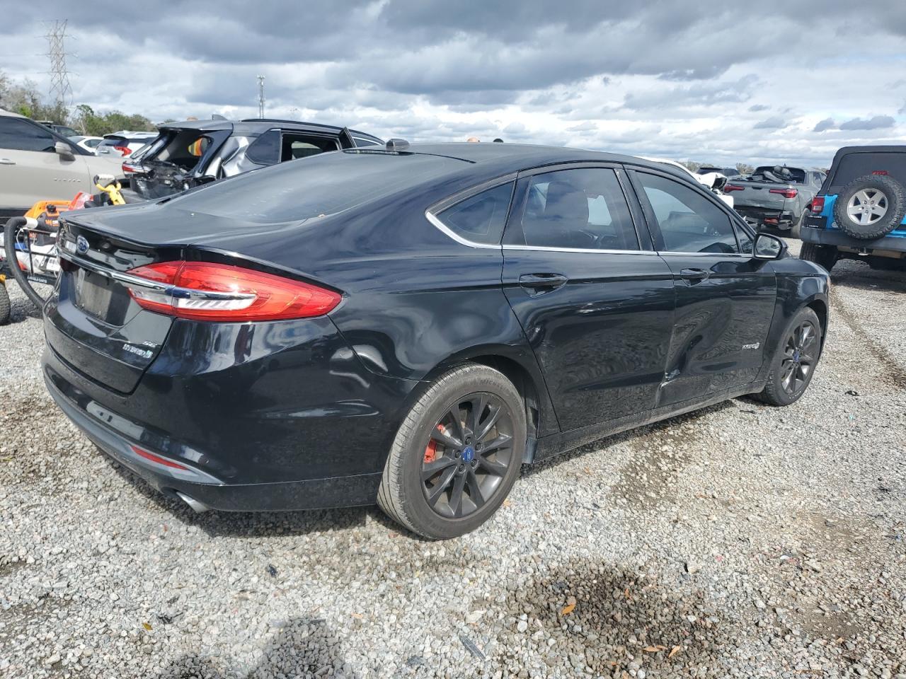 2017 FORD FUSION SE - Фото 3