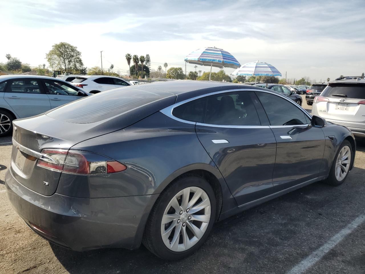2017 TESLA MODEL S - Фото 3