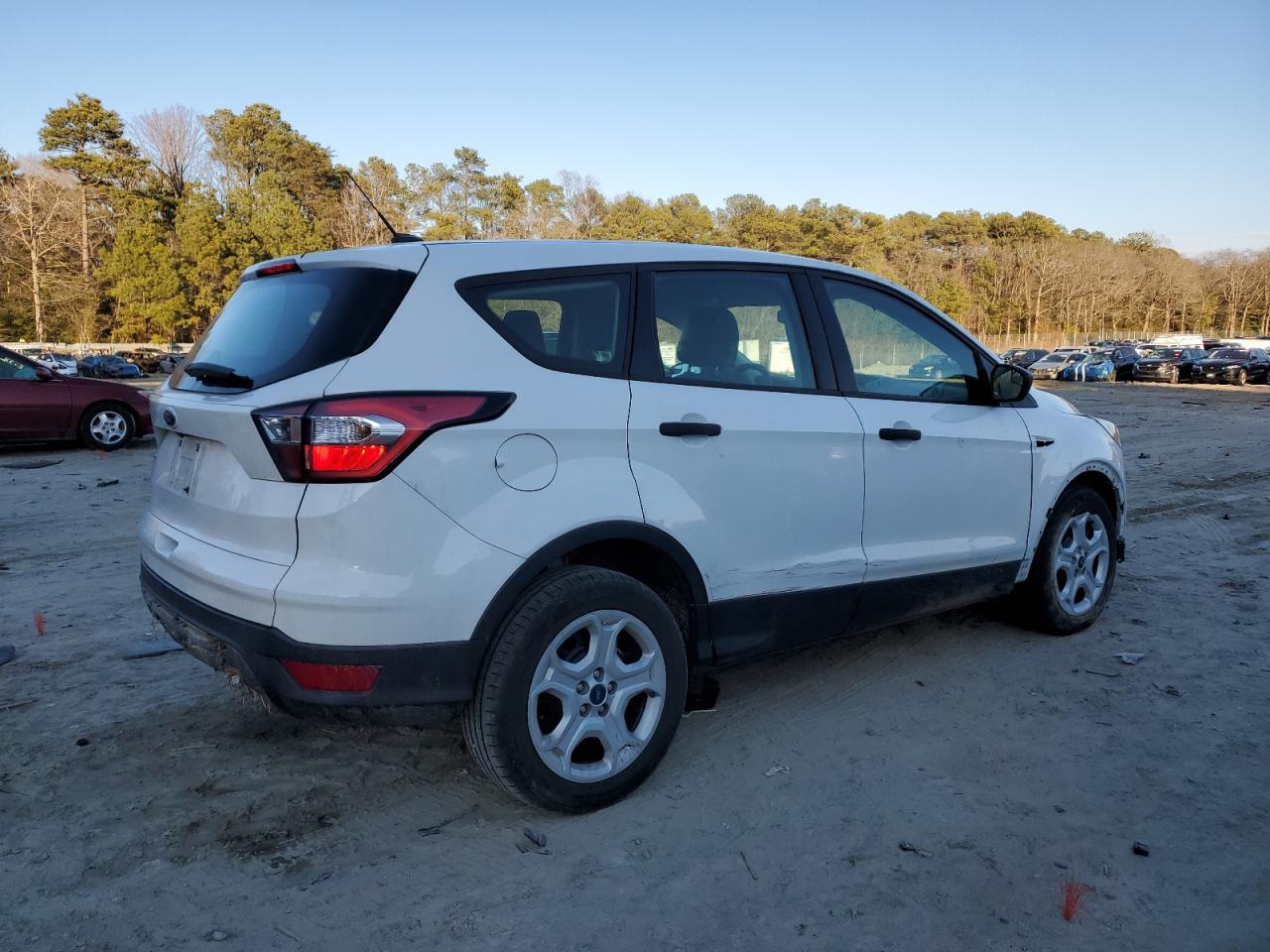 2017 FORD ESCAPE S - Image 3