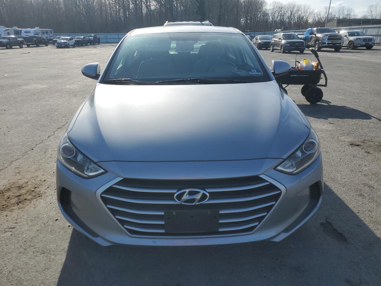 2017 HYUNDAI ELANTRA SE - Фото 5