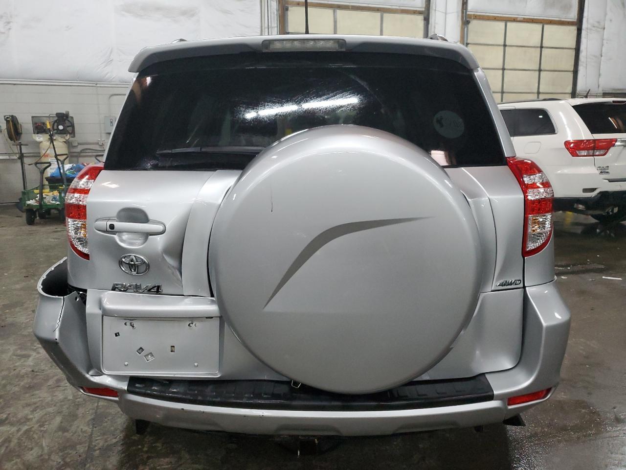 2011 TOYOTA RAV4 LIMIT - Image 6
