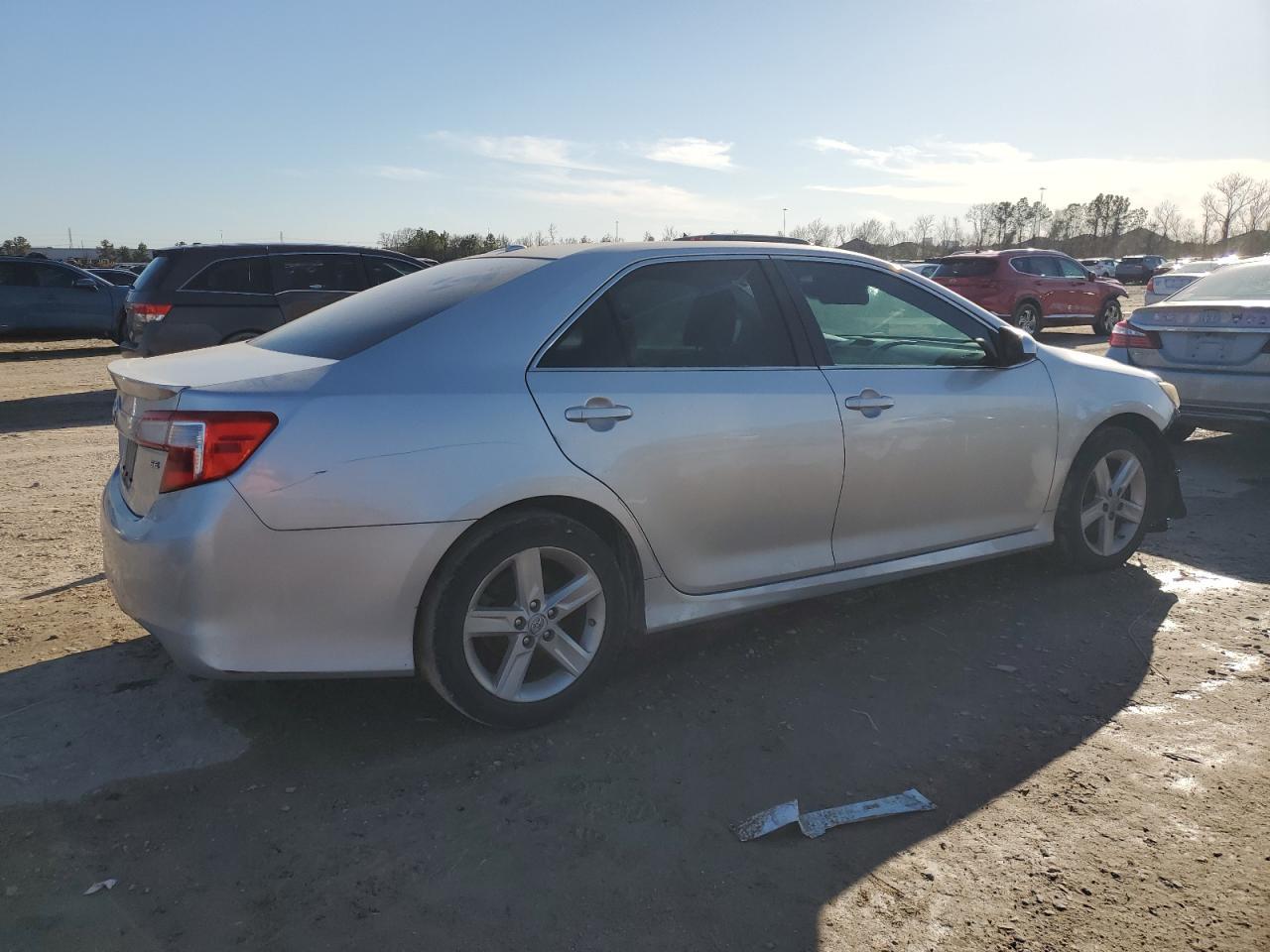 2012 TOYOTA CAMRY BASE - Image 3