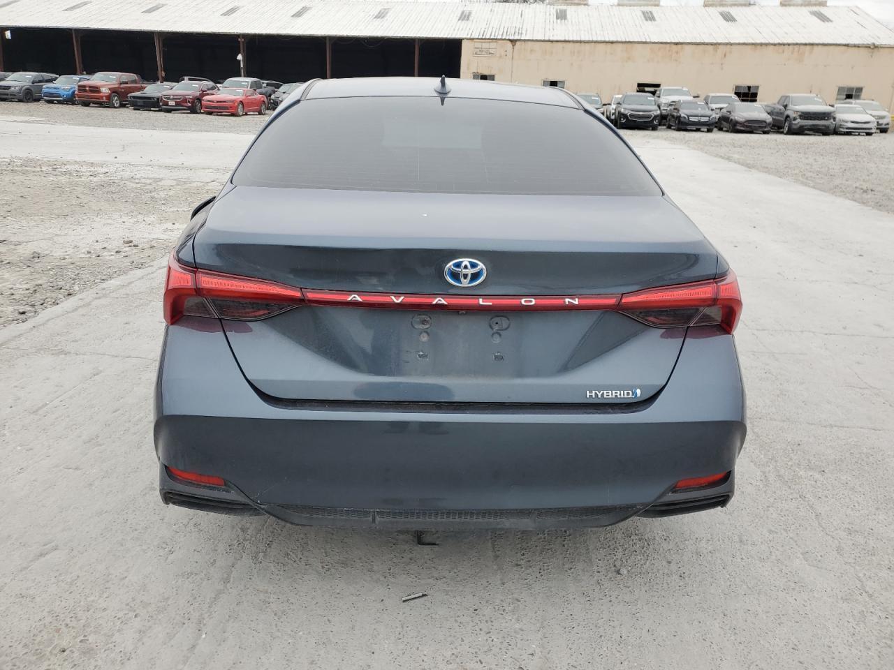 2019 TOYOTA AVALON XLE - Фото 6