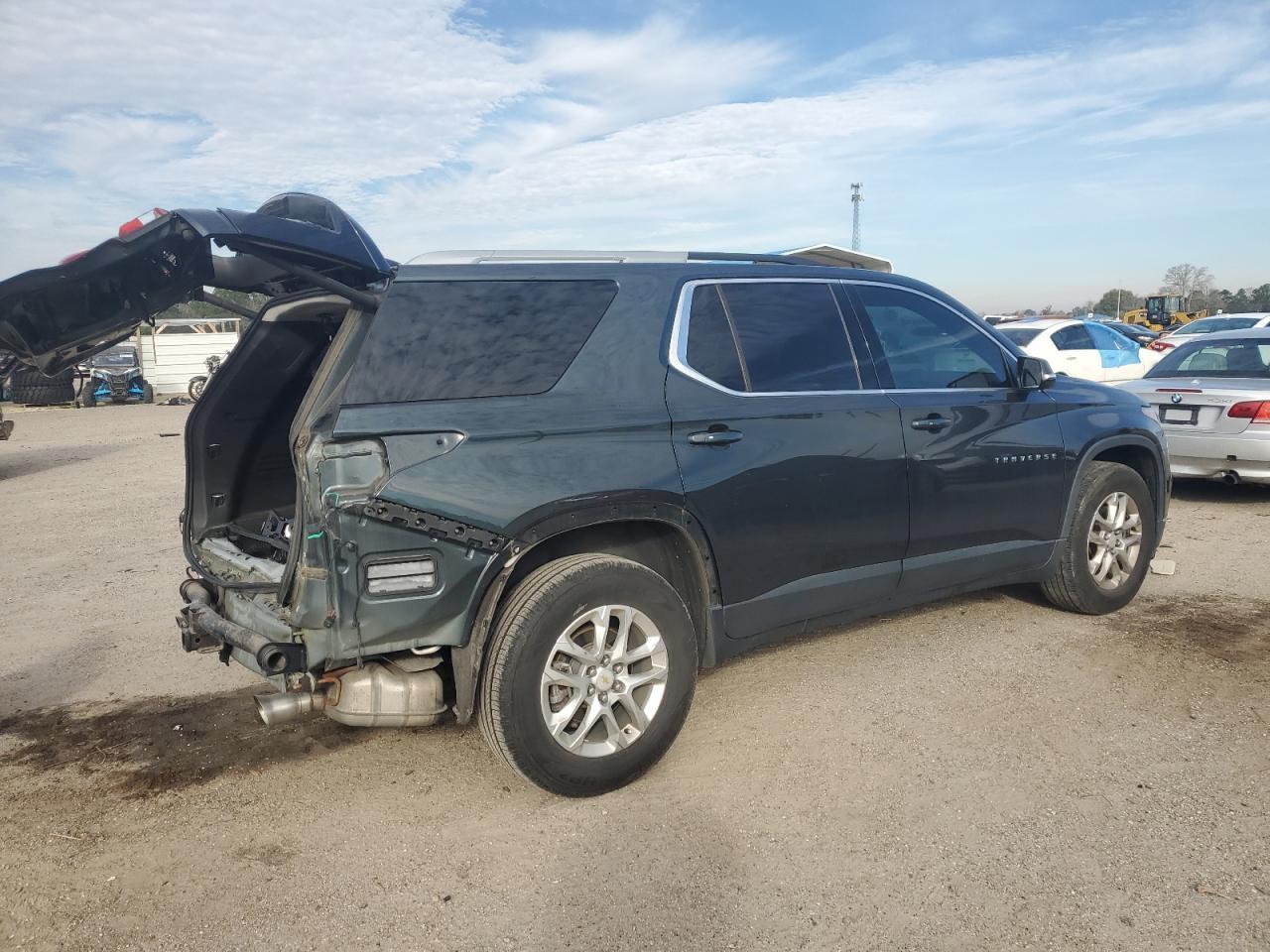 2018 CHEVROLET TRAVERSE L - Image 3