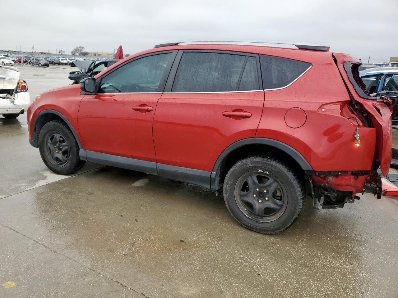 2017 TOYOTA RAV4 LE - Image 2