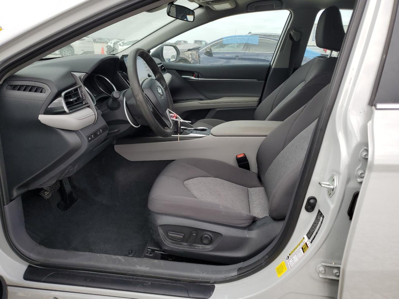 2024 TOYOTA CAMRY LE - Фото 7