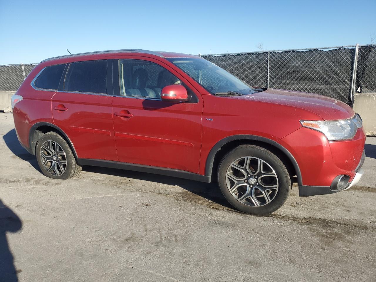 2015 MITSUBISHI OUTLANDER - Фото 4