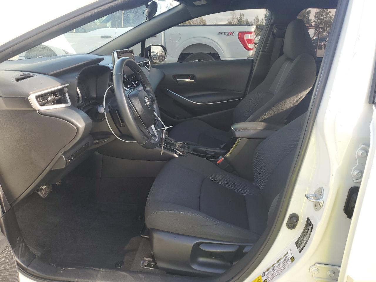 2020 TOYOTA COROLLA SE - Фото 7