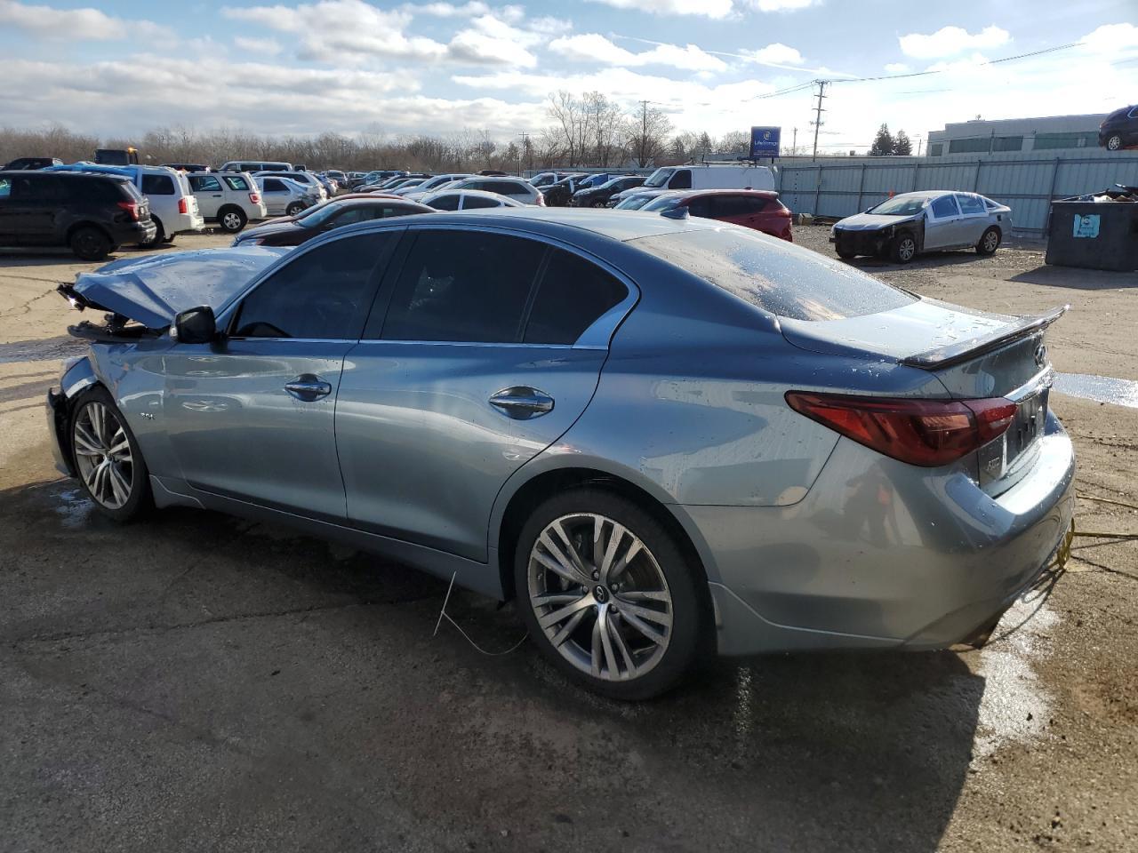 2018 INFINITI Q50 LUXE - Image 2