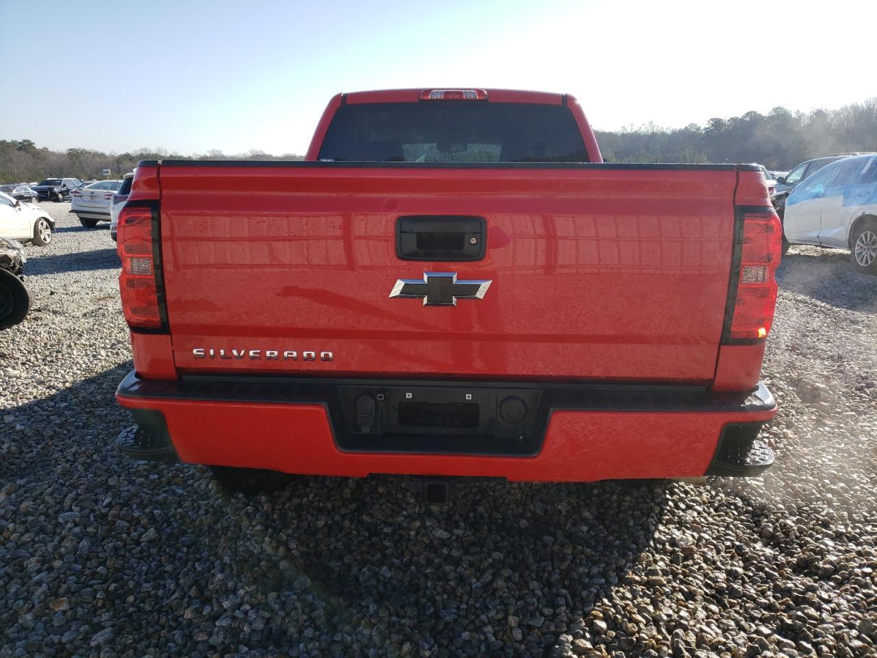 2017 CHEVROLET SILVERADO - Image 6