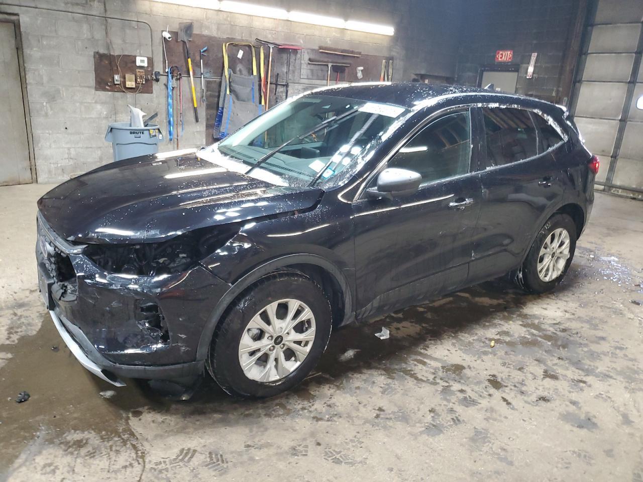 2023 FORD ESCAPE ACT