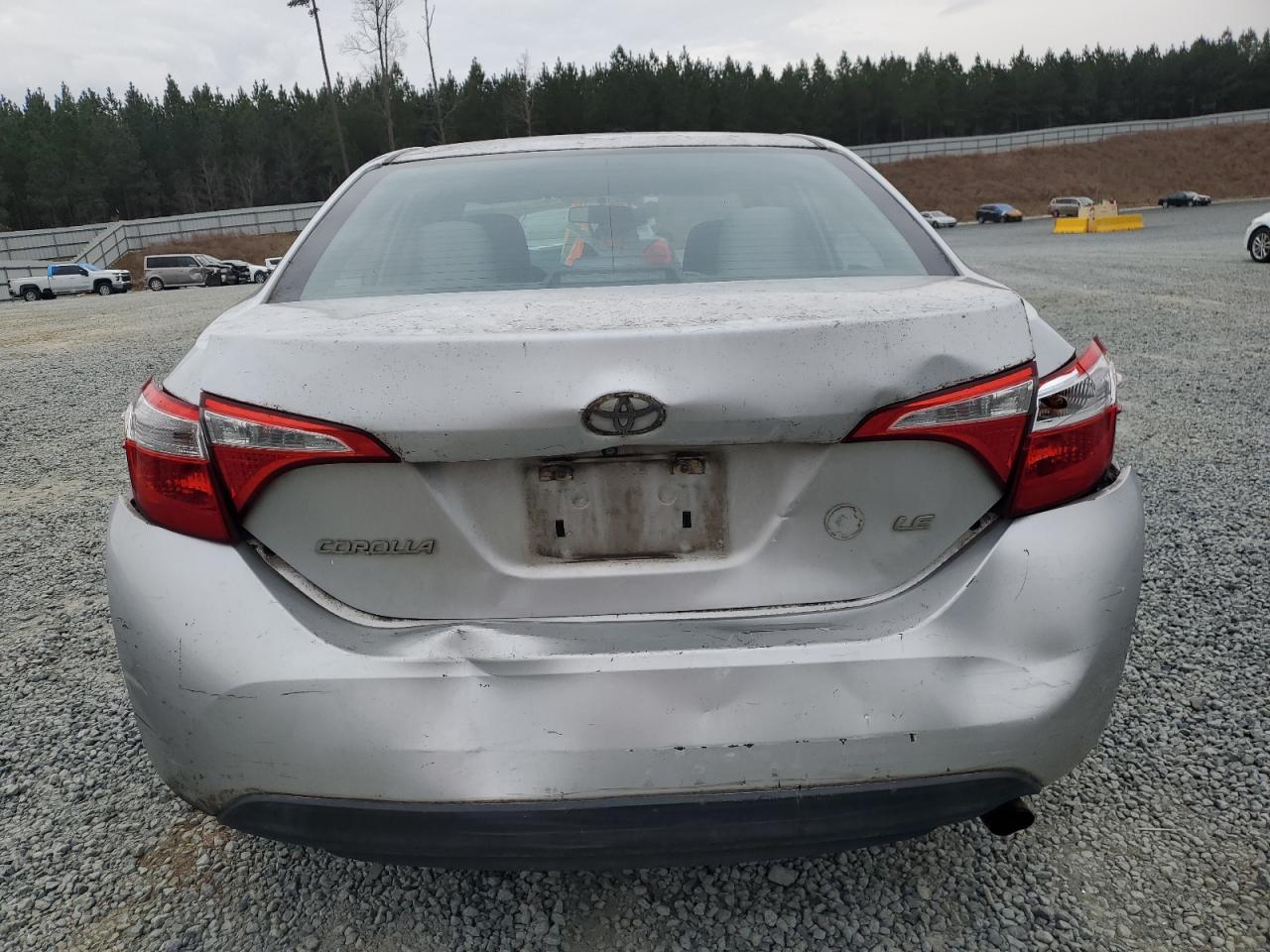 2015 TOYOTA COROLLA L - Фото 6
