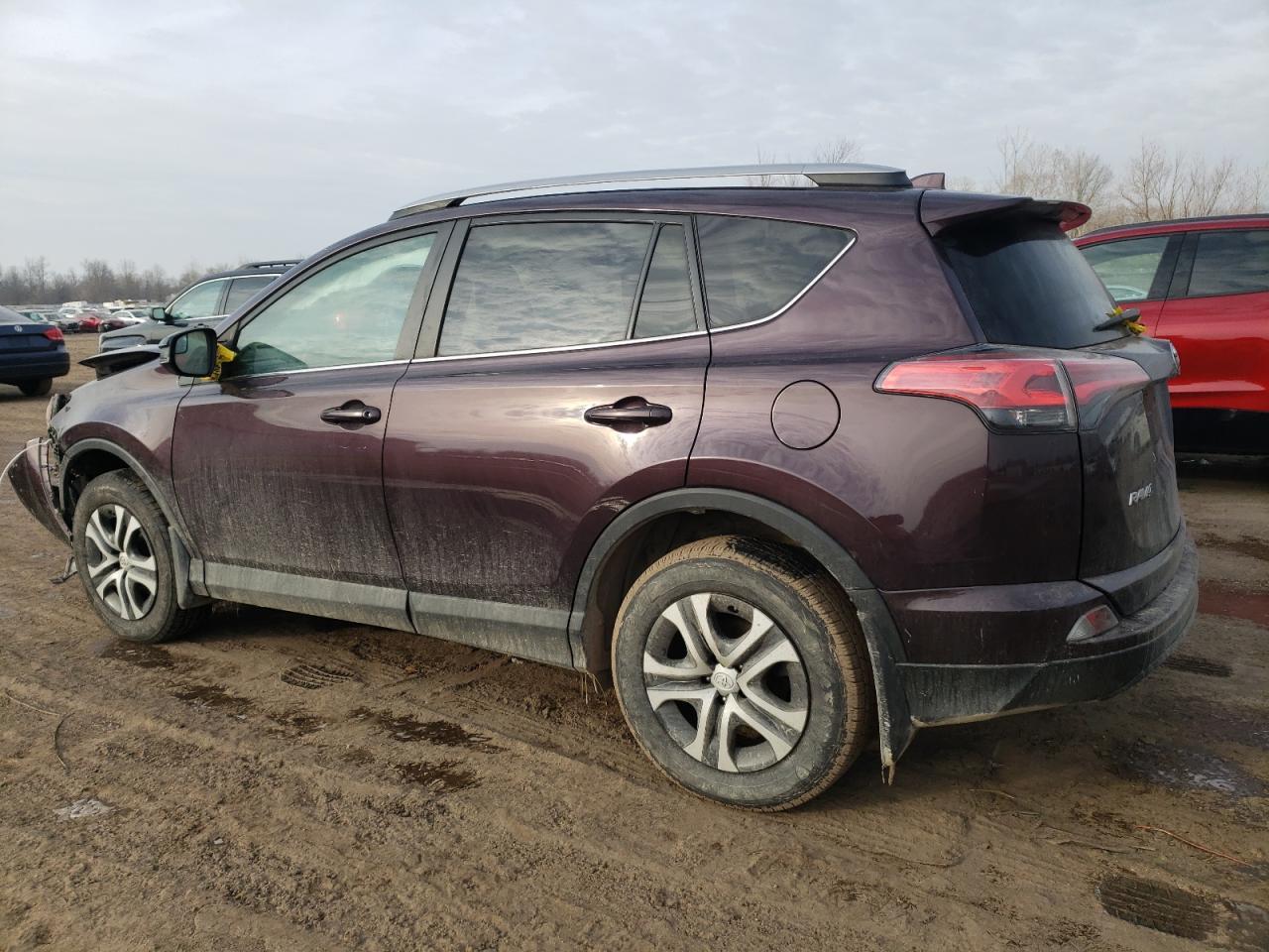 2017 TOYOTA RAV4 LE - Фото 2