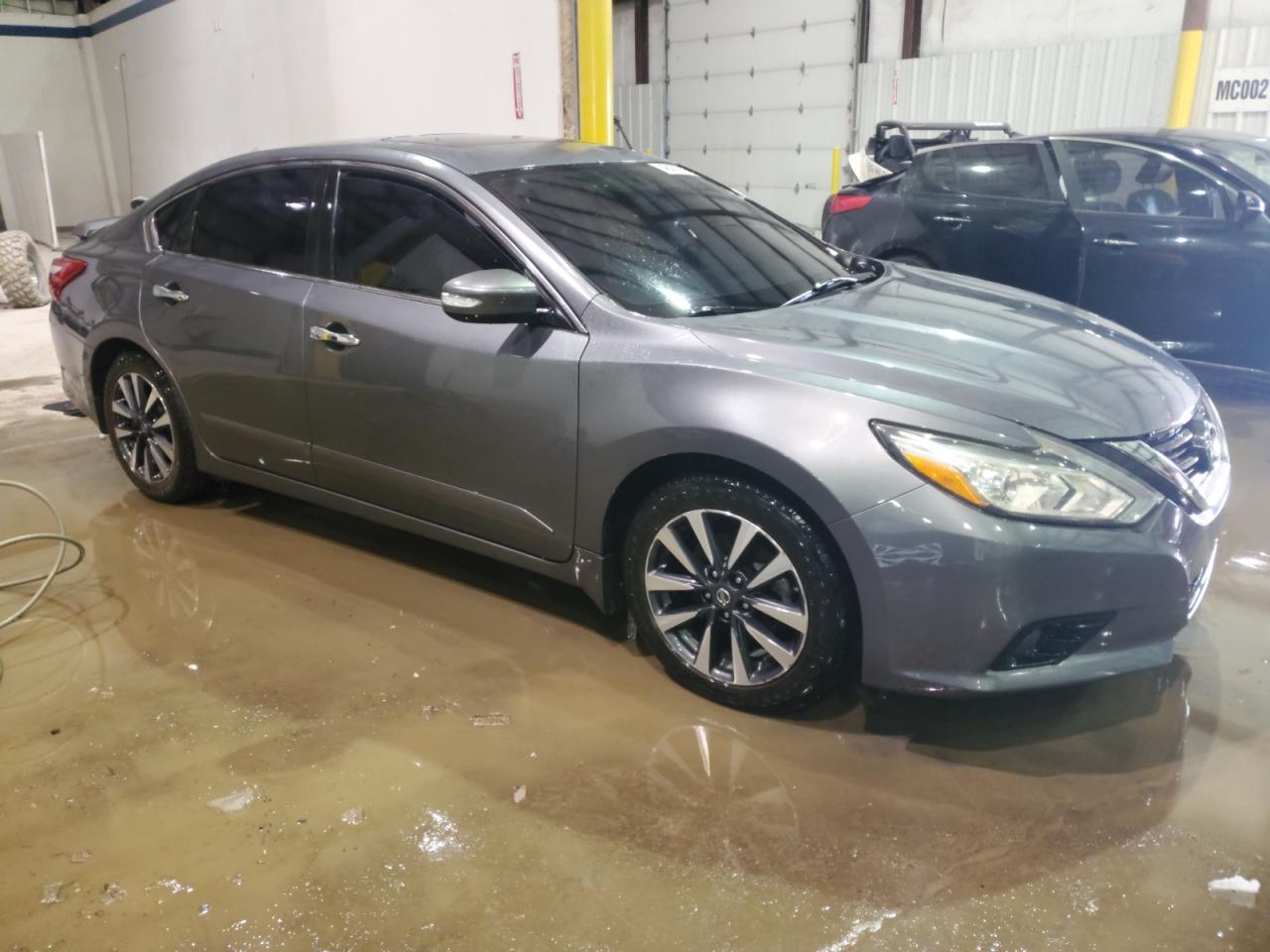 2016 NISSAN ALTIMA 2.5 - Фото 4