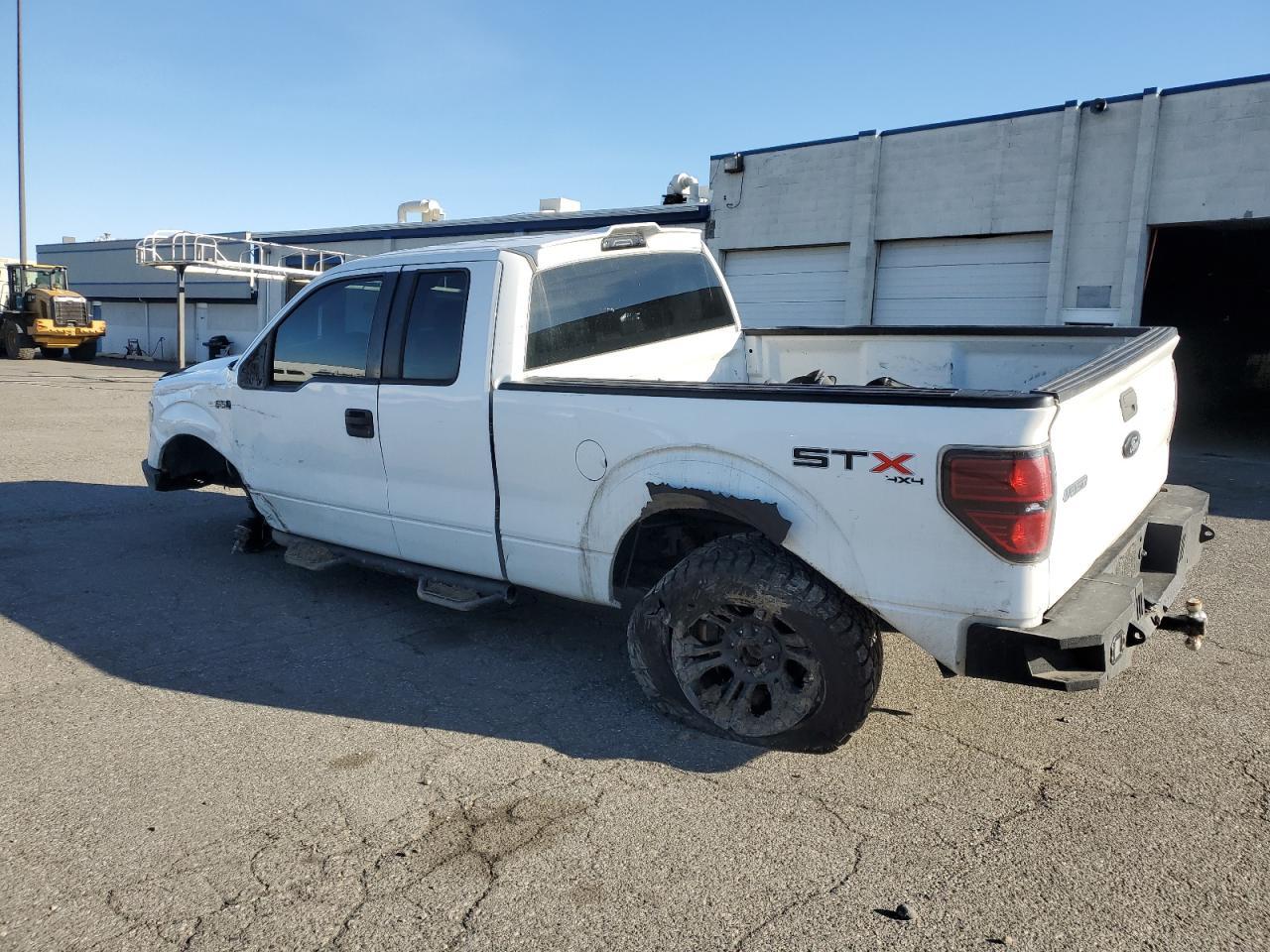 2013 FORD F150 SUPER - Фото 2