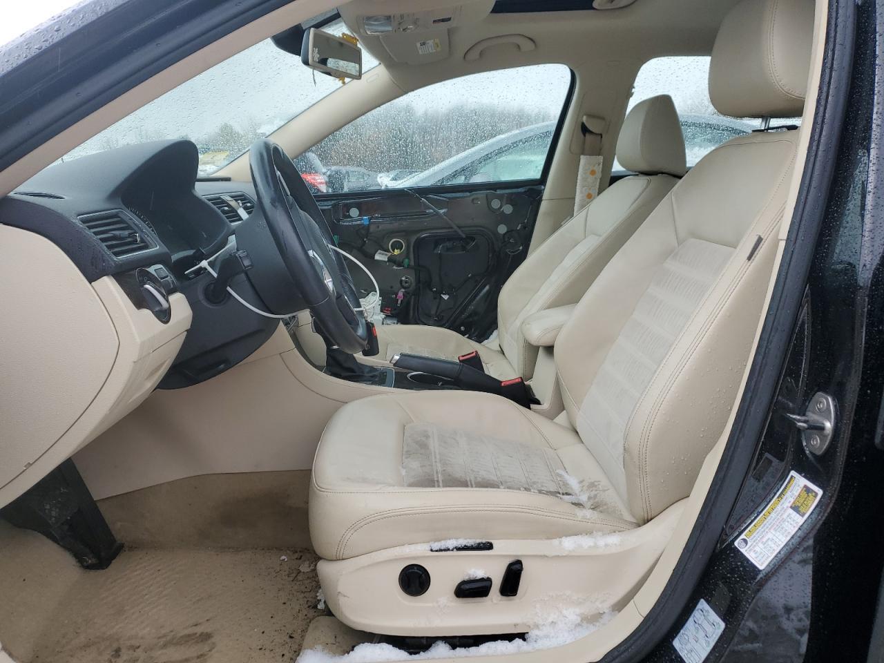 2014 VOLKSWAGEN PASSAT SEL - Фото 7