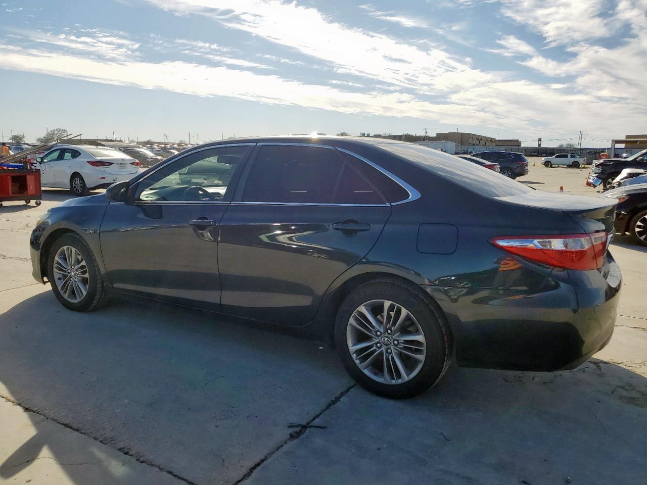 2017 TOYOTA CAMRY LE - Image 2