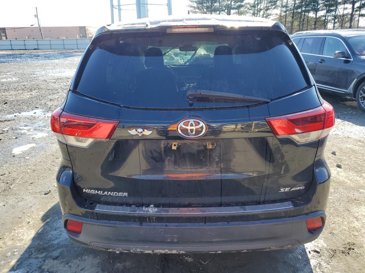2018 TOYOTA HIGHLANDER - Фото 6