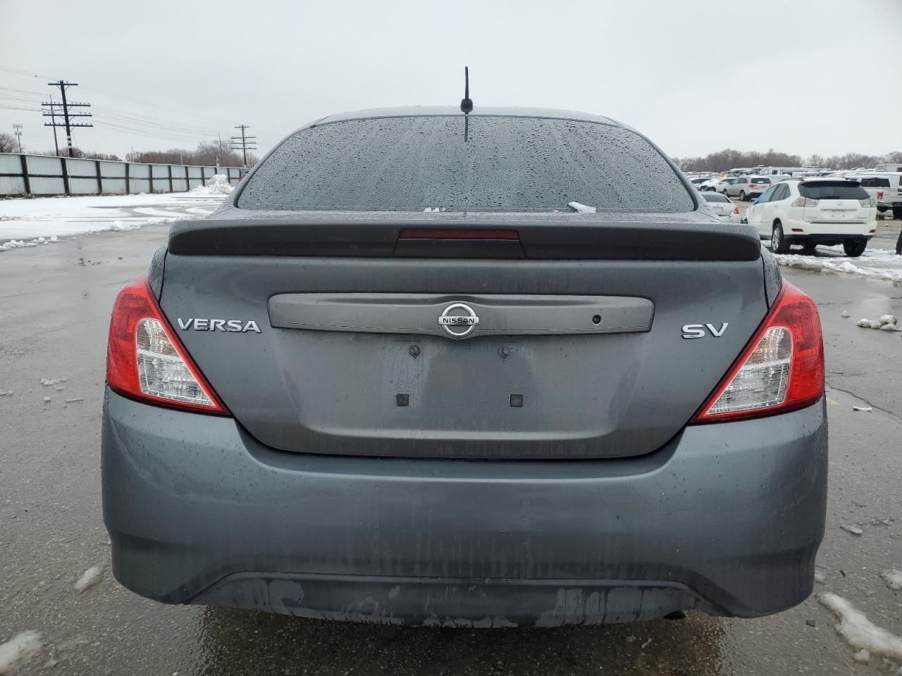 2016 NISSAN VERSA S - Фото 6