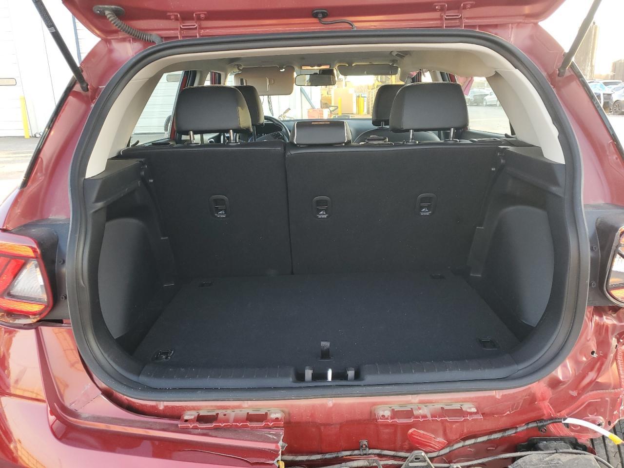 2024 HYUNDAI VENUE SEL - Фото 6