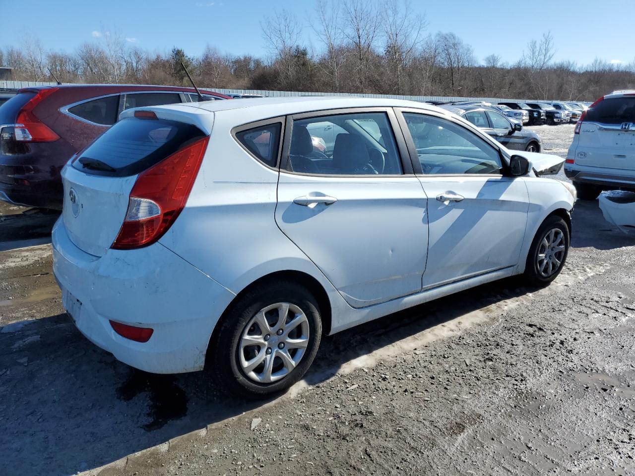 2014 HYUNDAI ACCENT GLS - Фото 3
