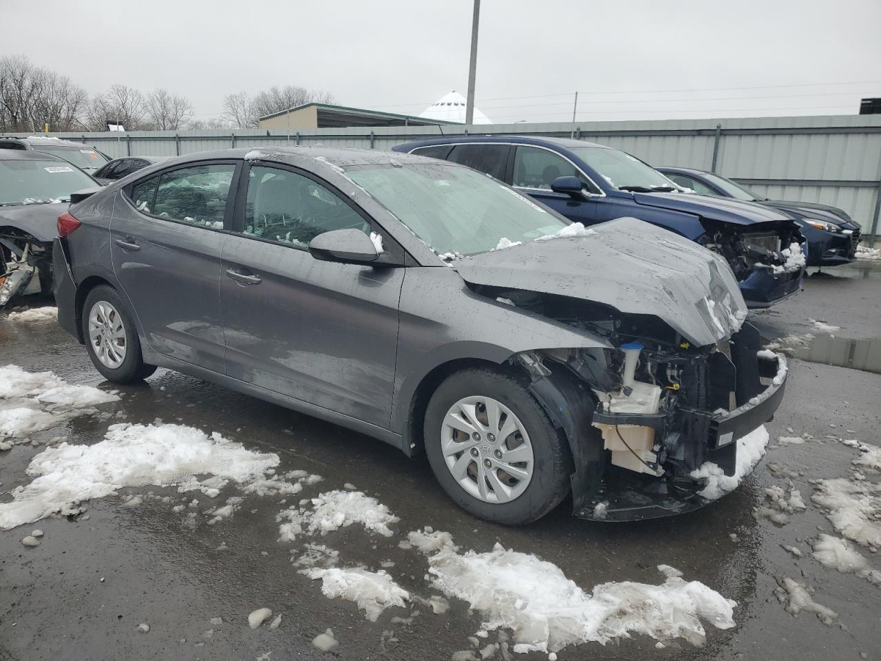 2018 HYUNDAI ELANTRA SE - Фото 4