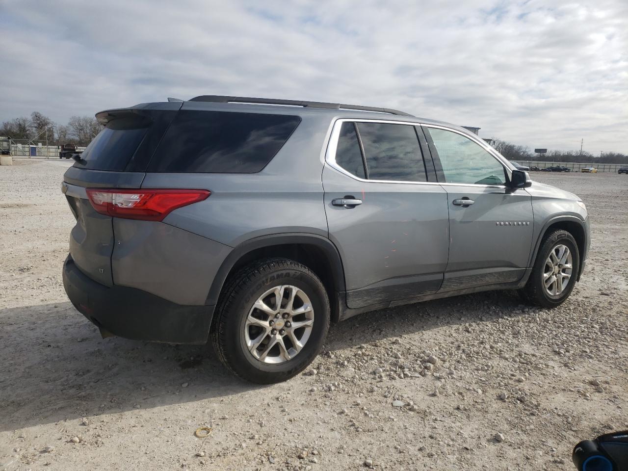 2020 CHEVROLET TRAVERSE L - Фото 3