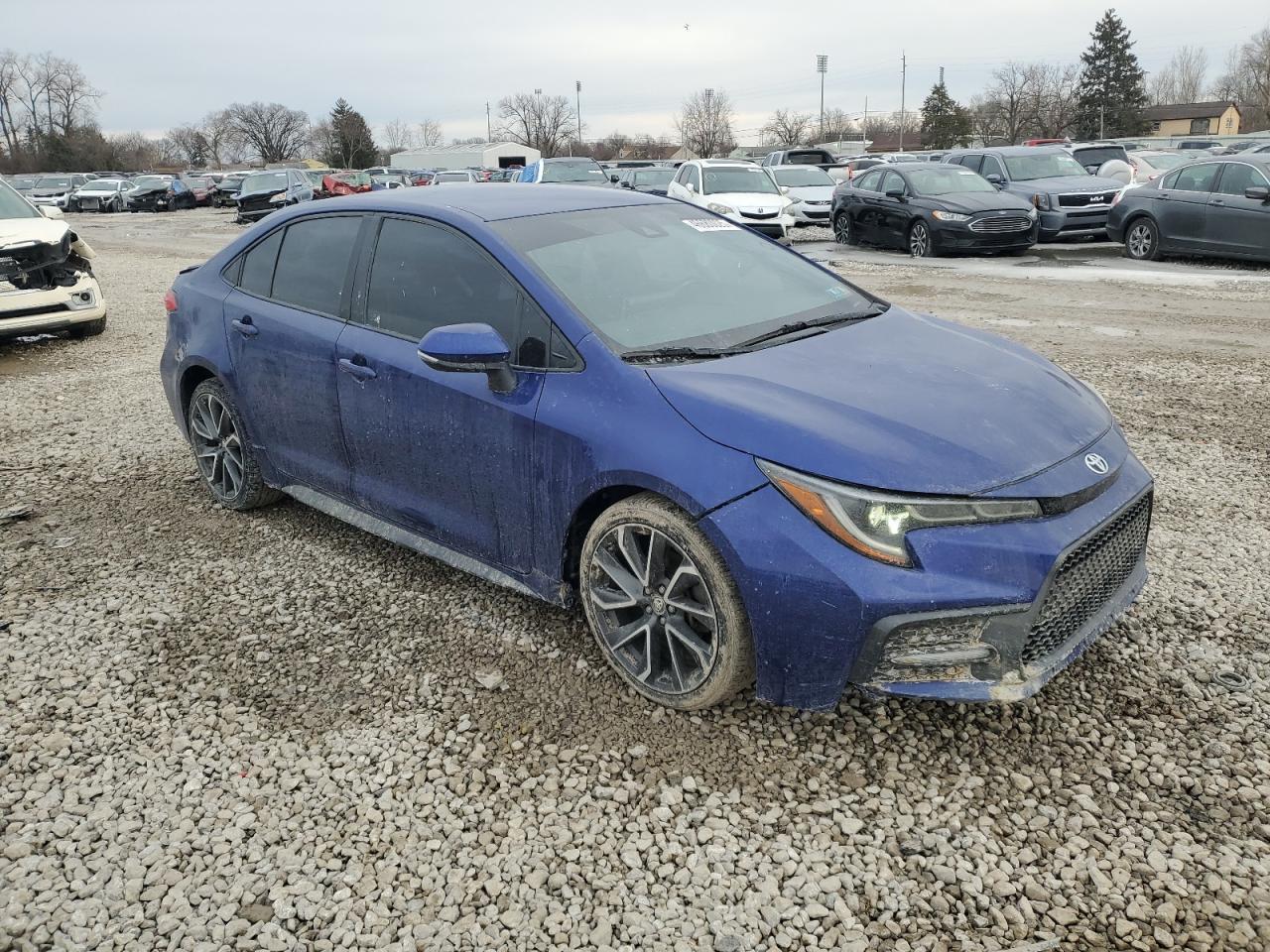 2020 TOYOTA COROLLA SE - Фото 4
