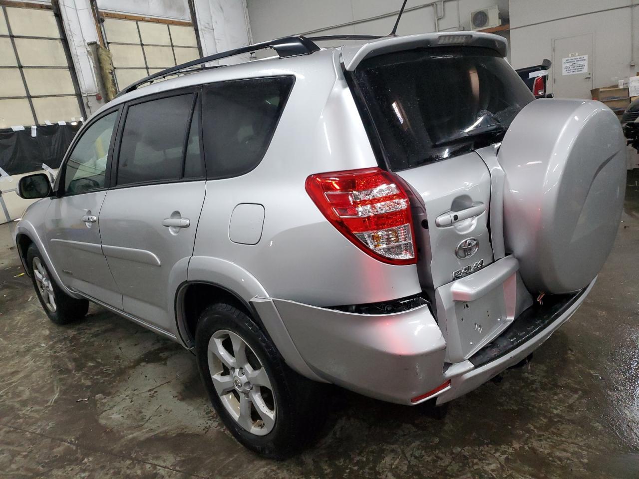 2011 TOYOTA RAV4 LIMIT - Image 2