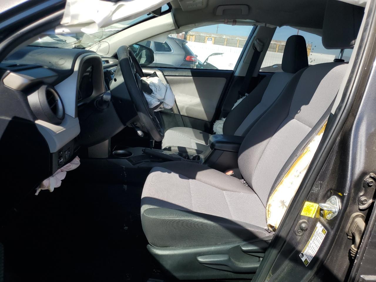 2015 TOYOTA RAV4 LE - Image 7
