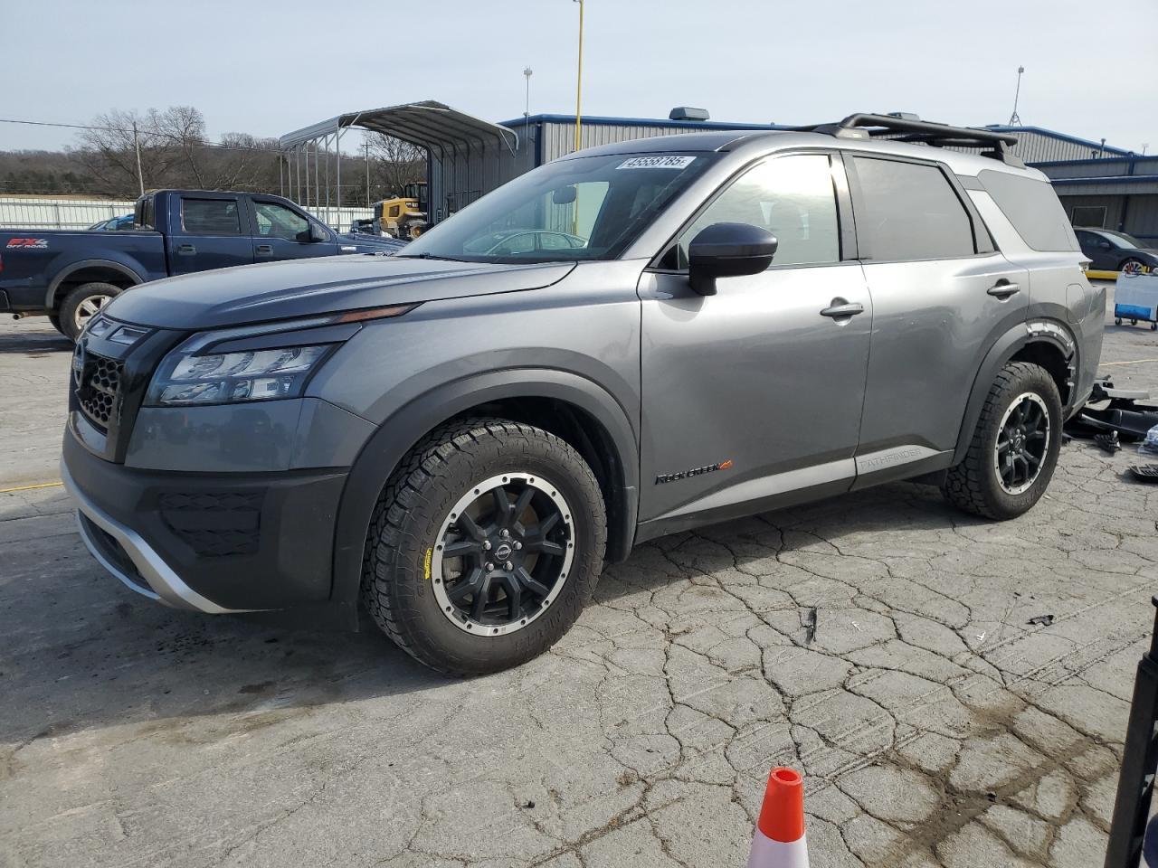 2024 NISSAN PATHFINDER