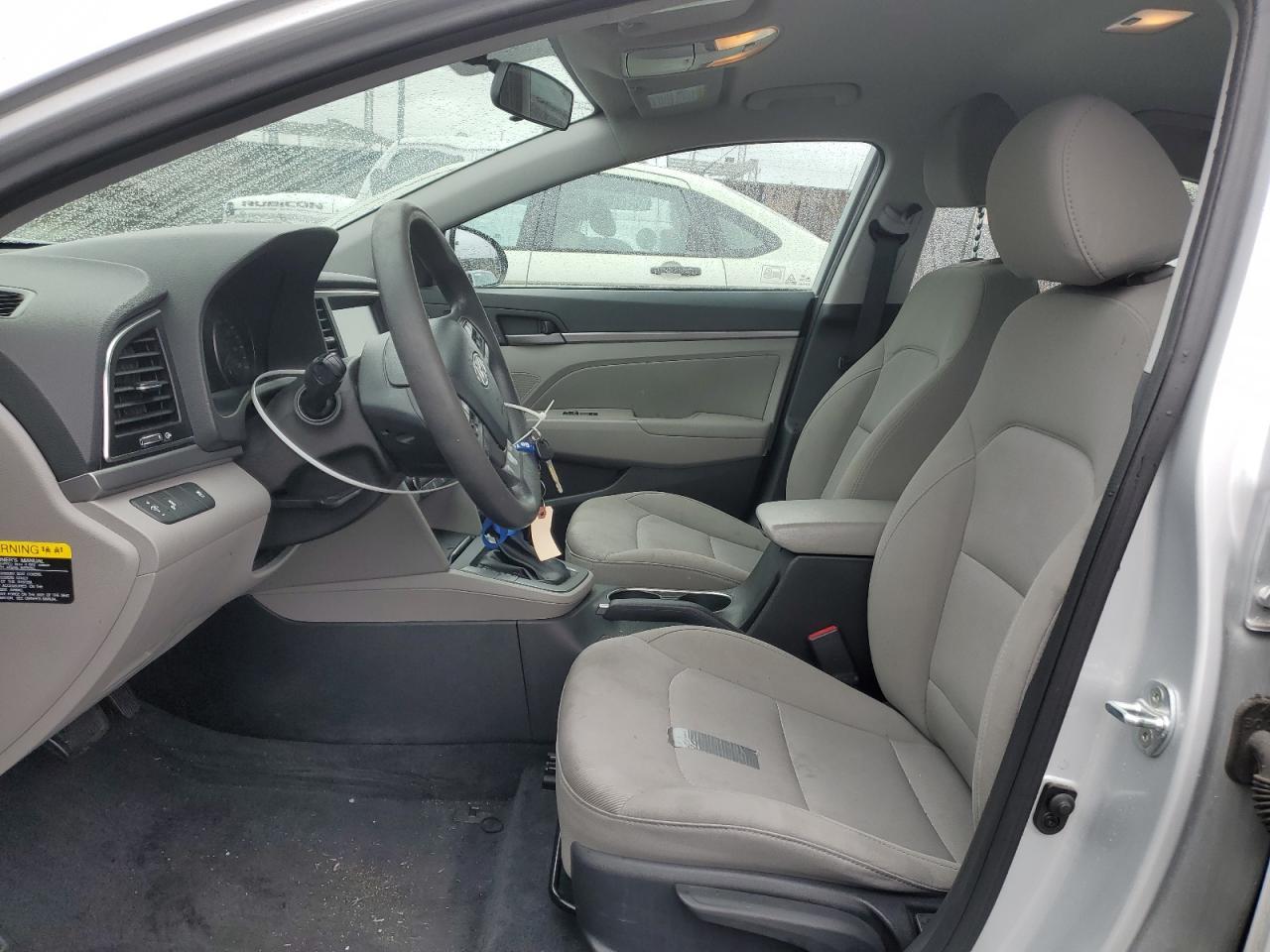 2018 HYUNDAI ELANTRA SE - Image 7